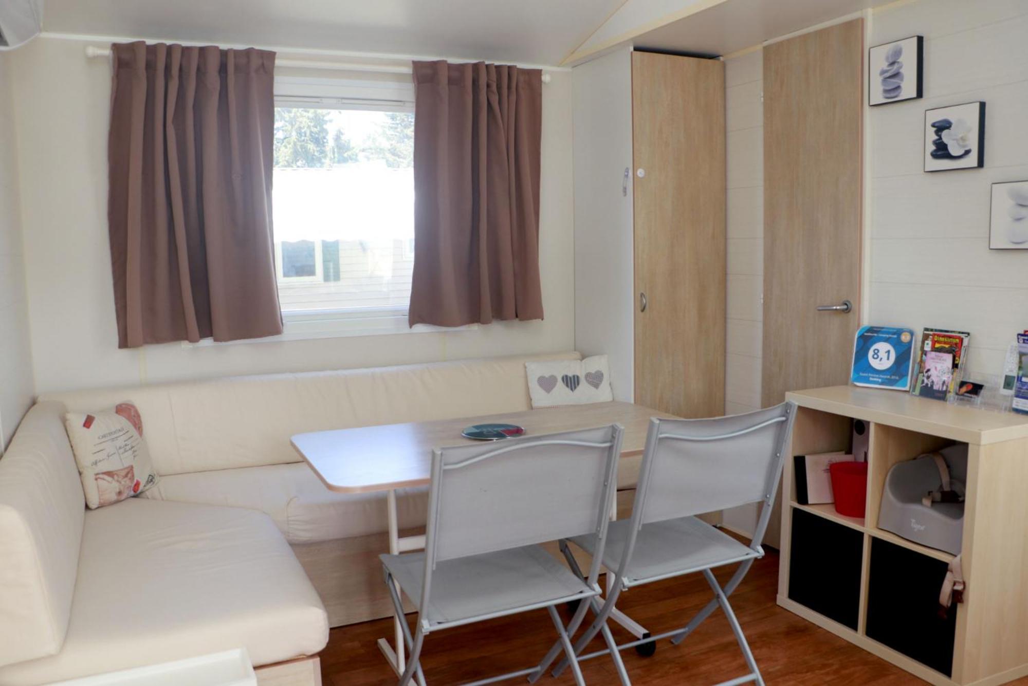 Sandilou Lespetitsbonheurs 2 Chambres Climatise Tv Сижан Экстерьер фото